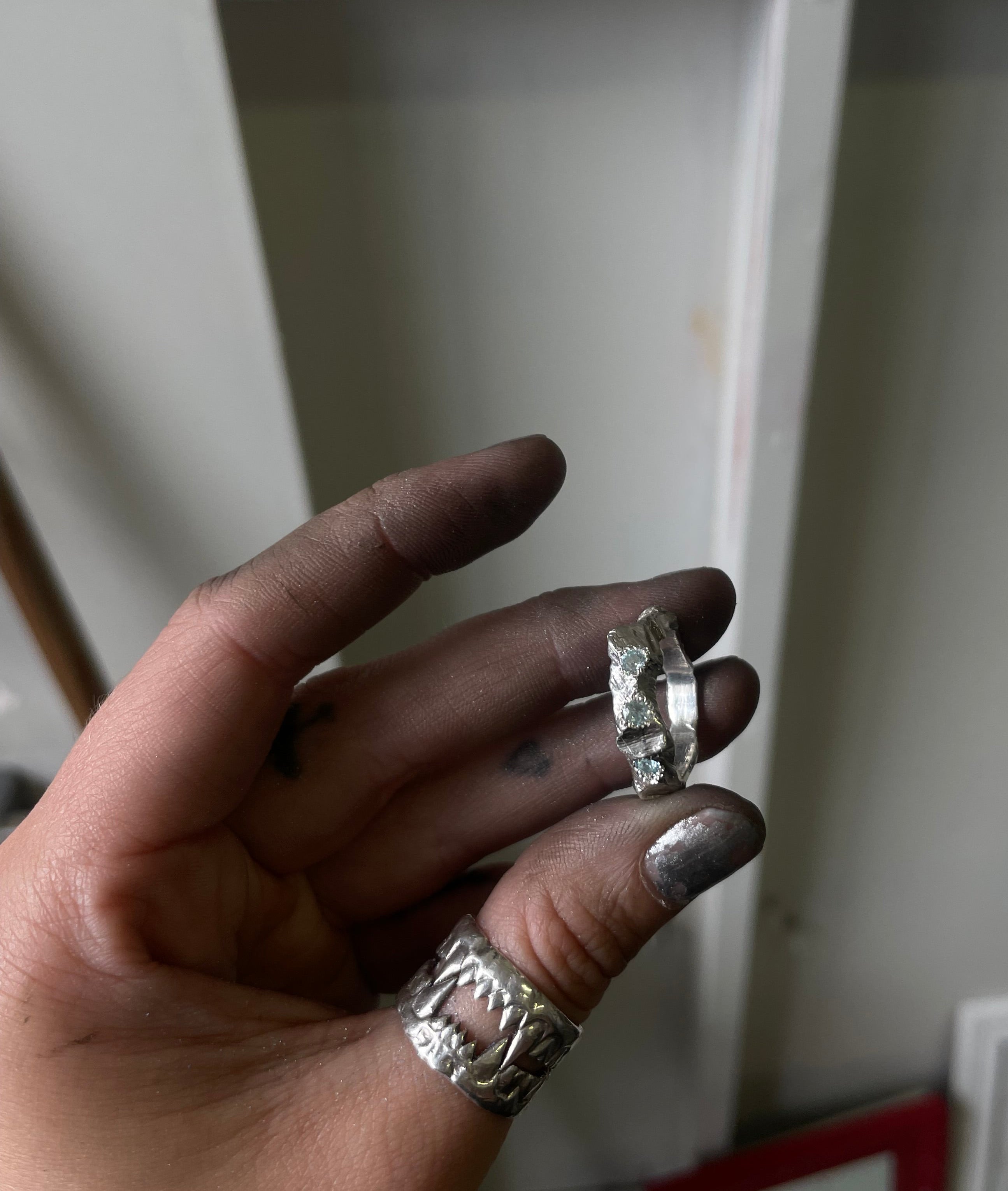 JÖKULL Ring 3x blue topaz