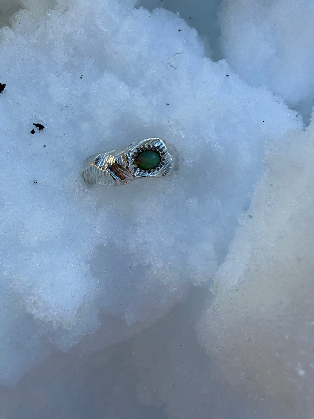 EYJA Ring Opal