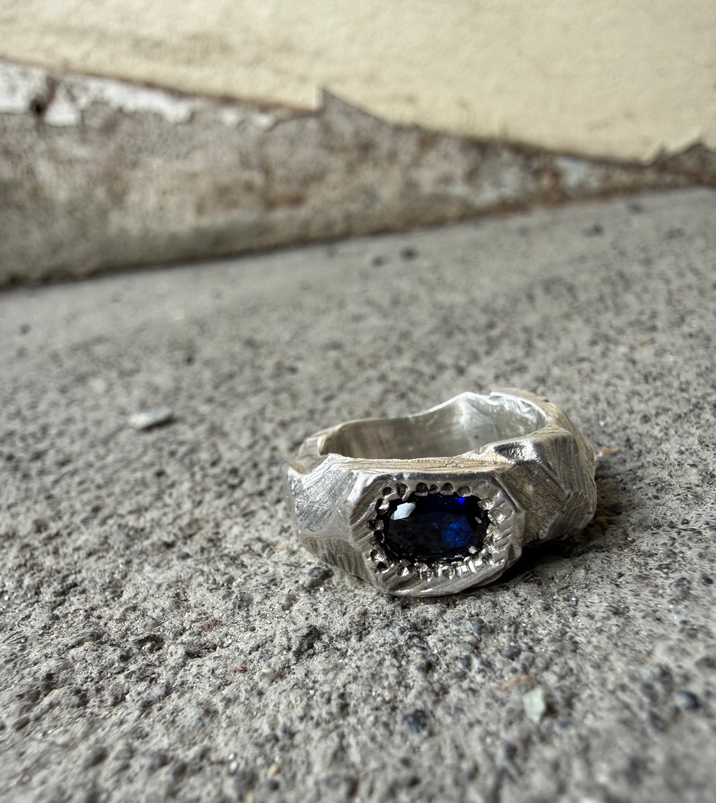 EYJA Ring Sapphire