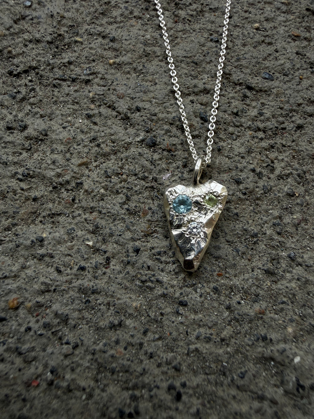 MY HEART Pendant 3x stones