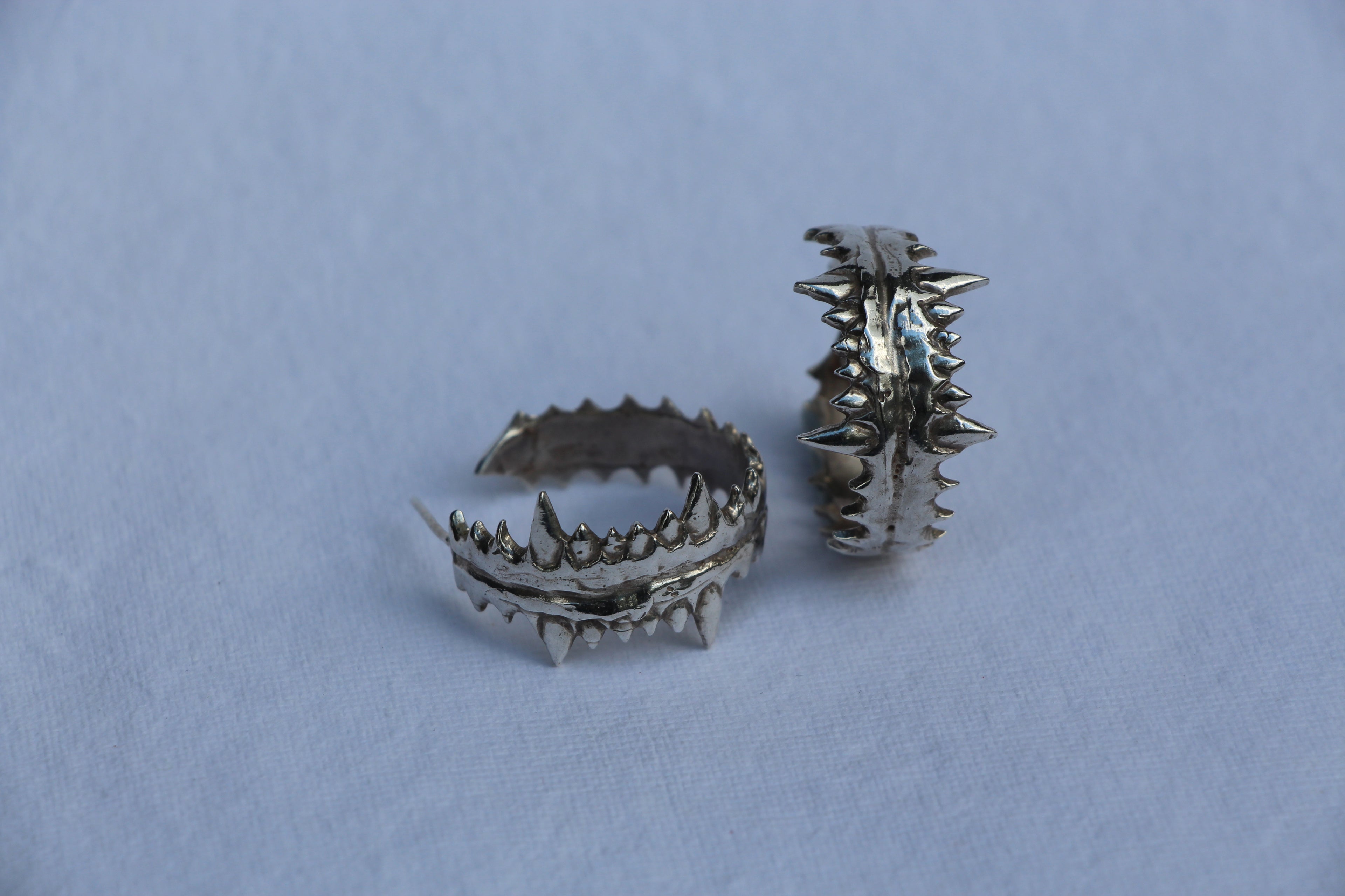 BE KOLD REVERSED Earrings