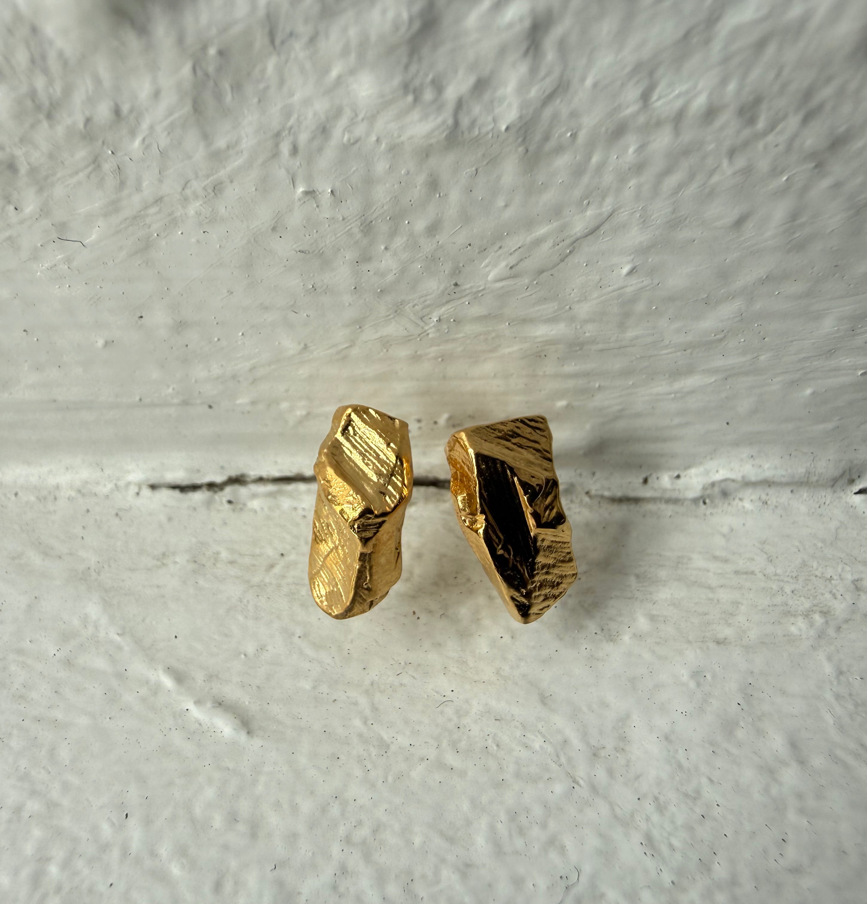 JÖKULL Stud Earrings