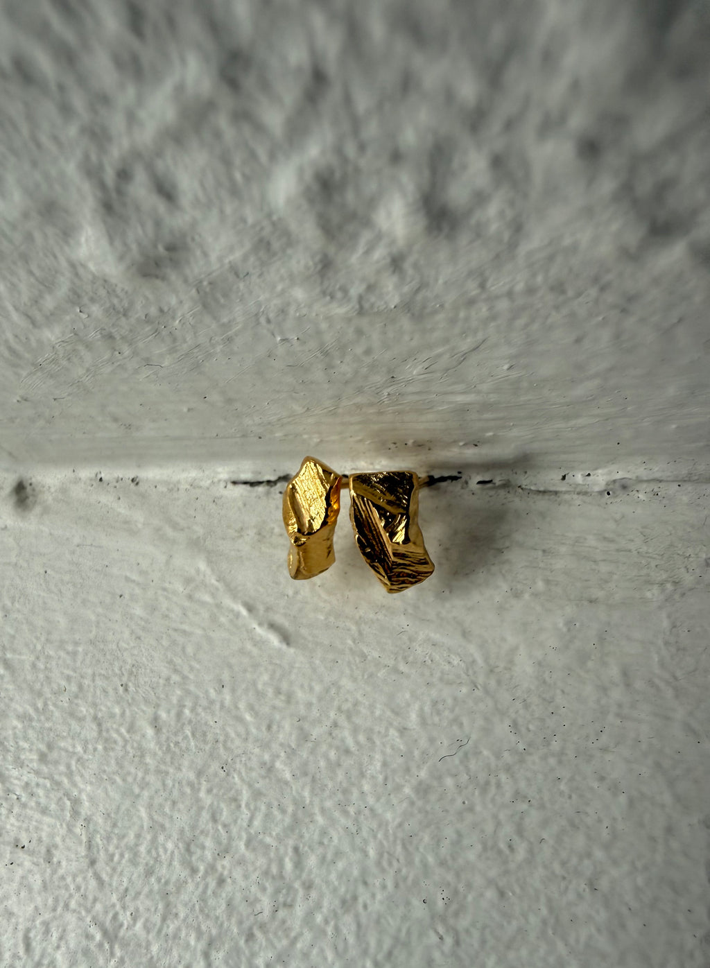 JÖKULL Stud Earrings
