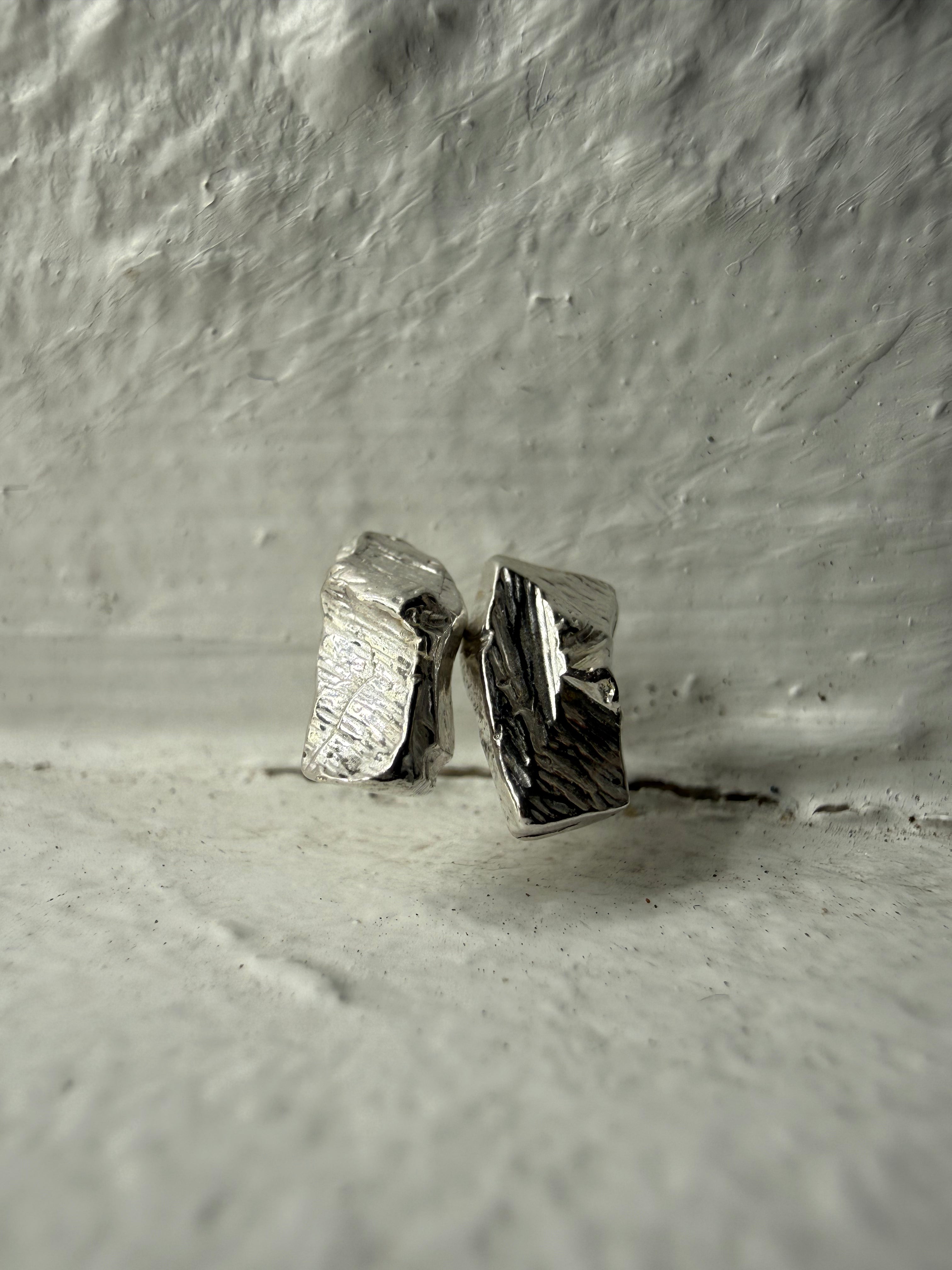 JÖKULL Stud Earrings