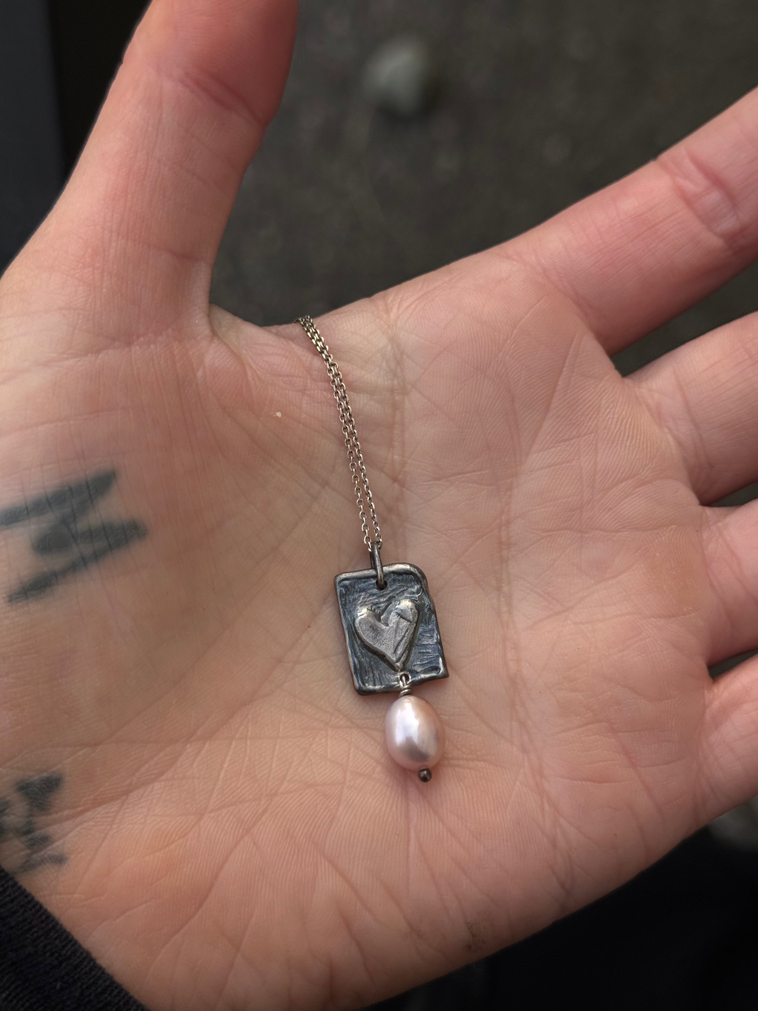 SQUARE LOVE with pearl