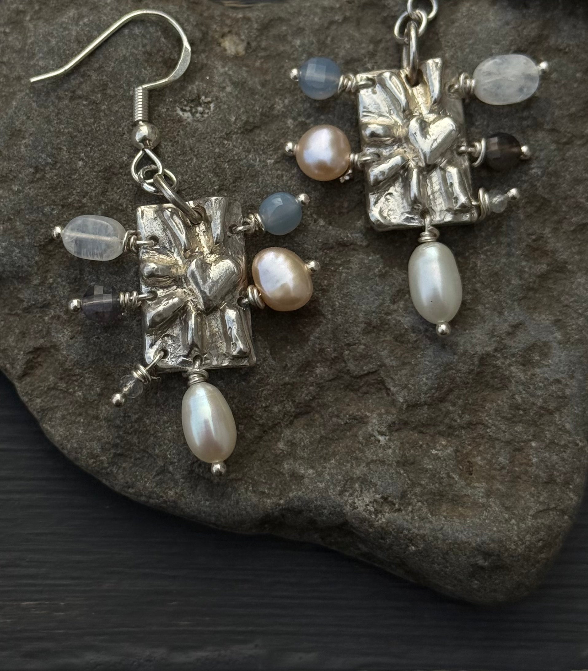RAYS OF LOVE Earrings