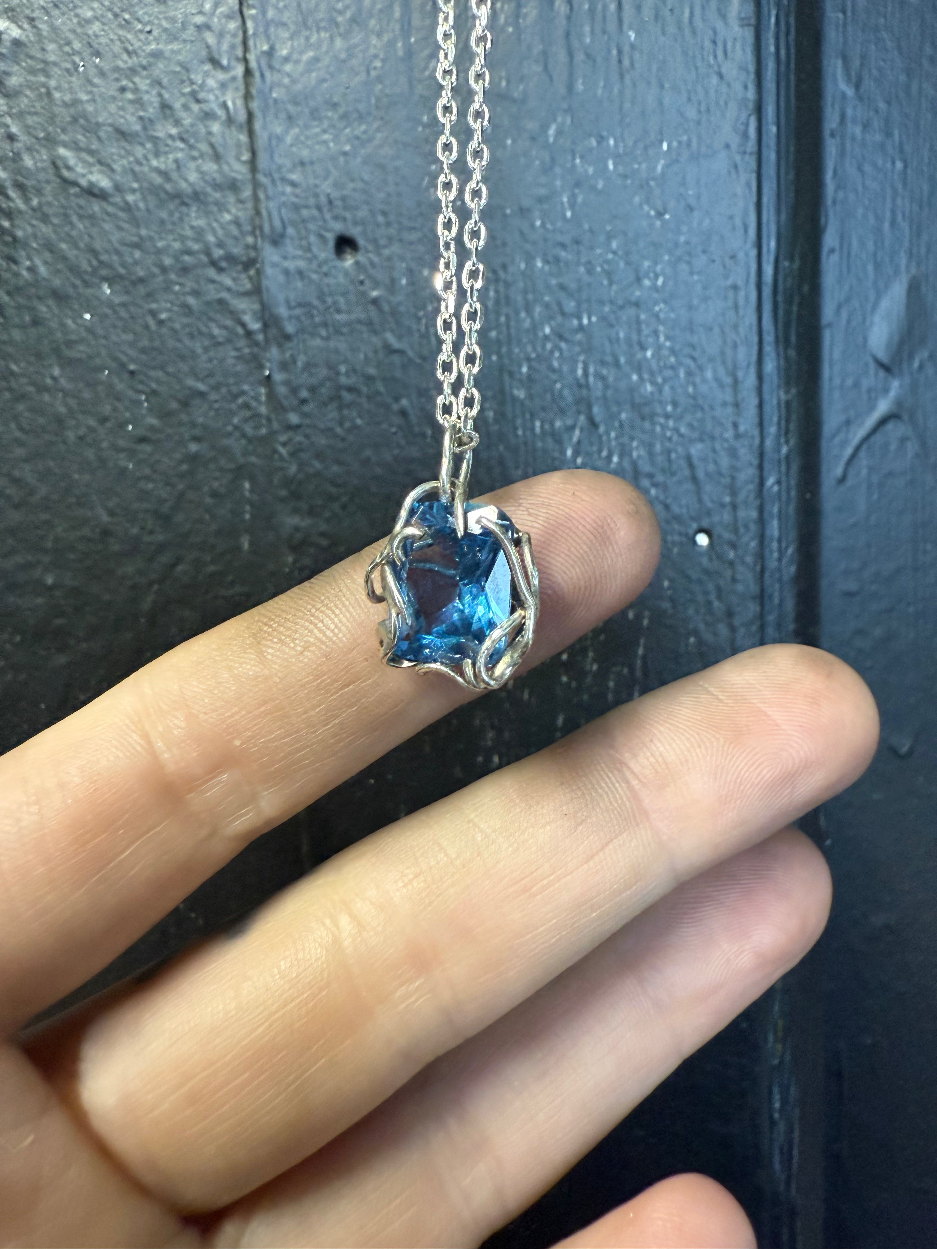 Crystal pendant