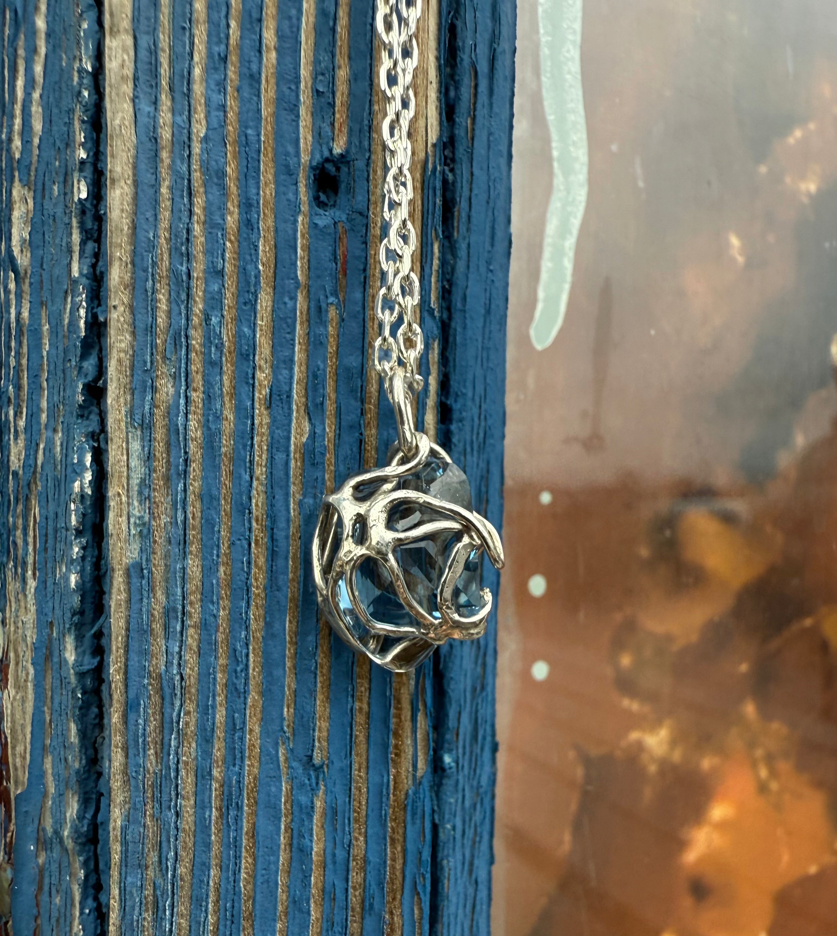 Crystal pendant