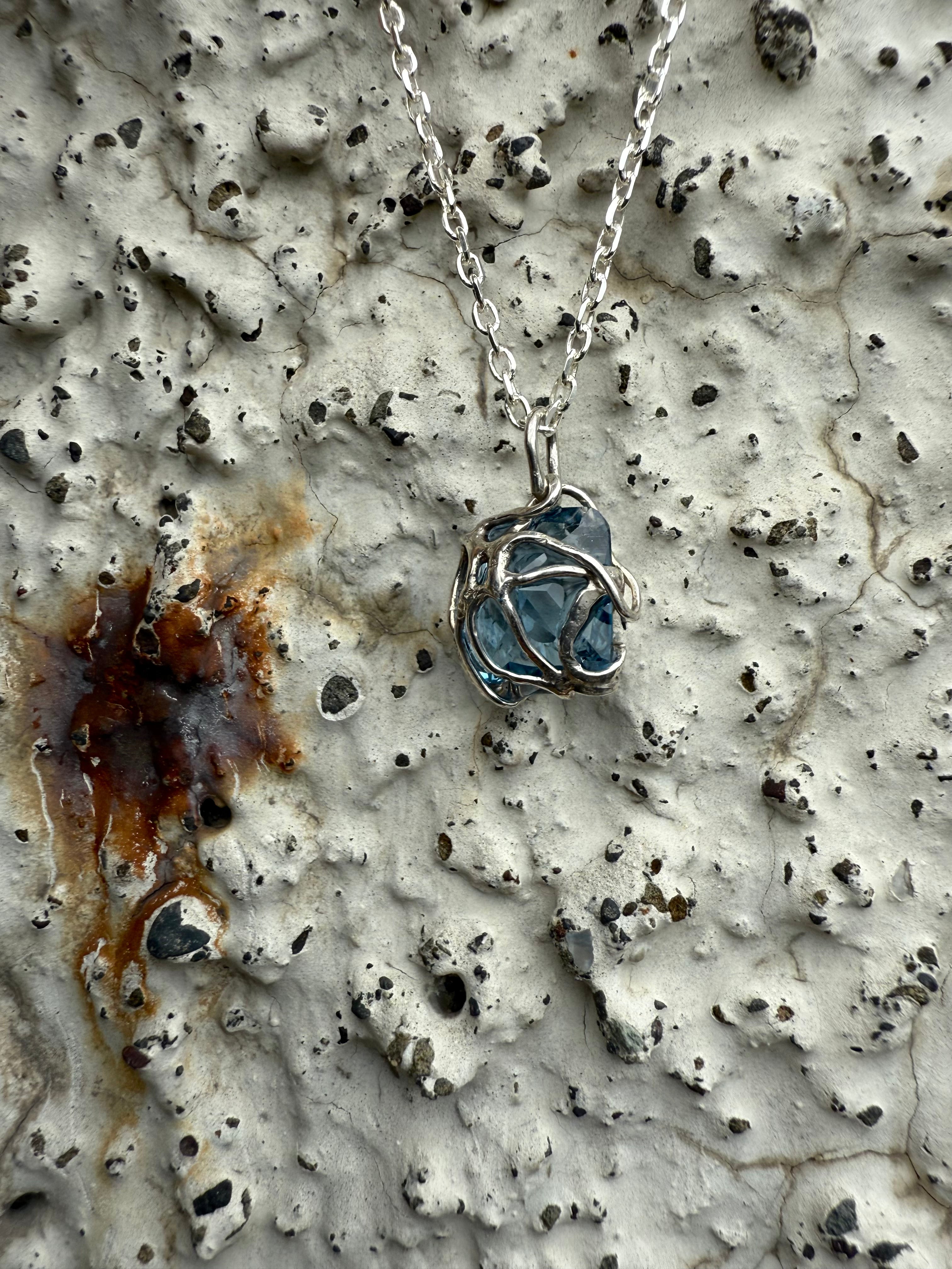 Crystal pendant