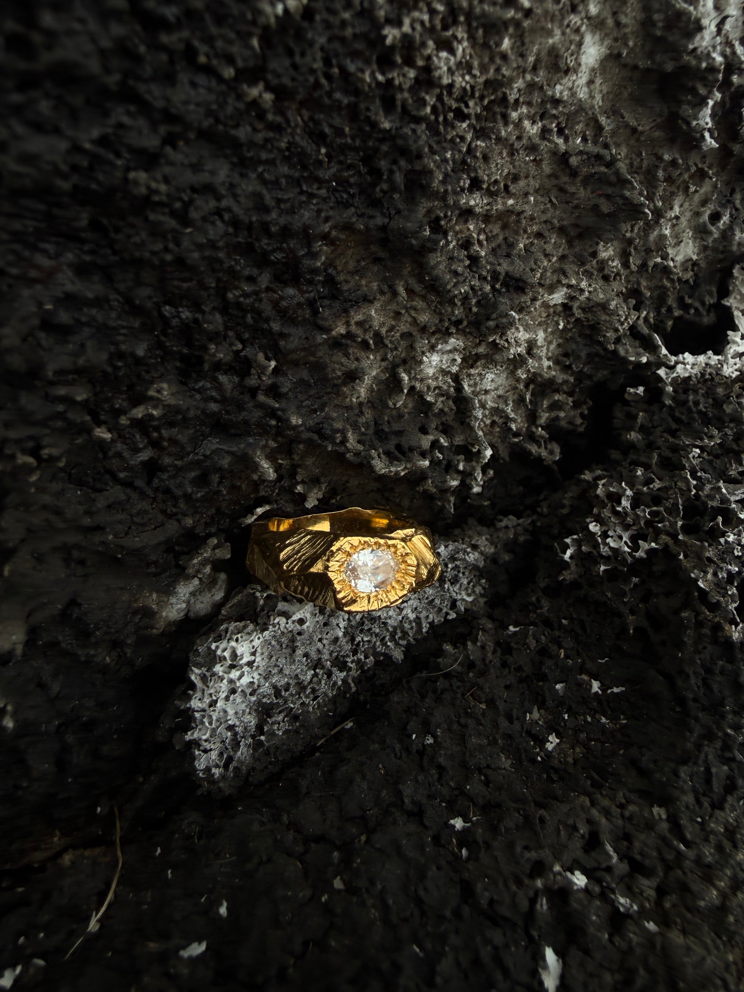 EYJA Ring GOLD PLATED - Cubic zirkonia