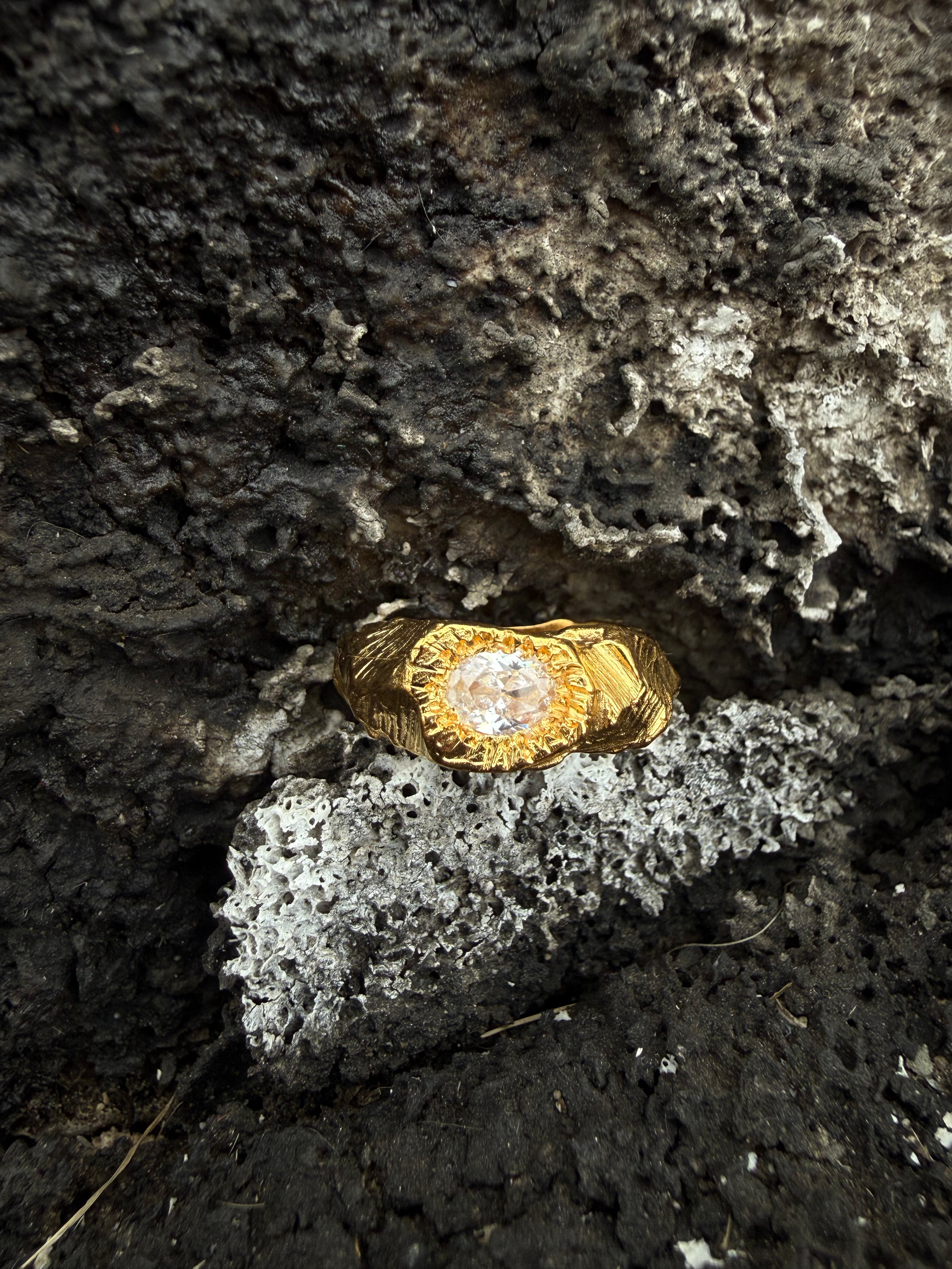 EYJA Ring GOLD PLATED - Cubic zirkonia