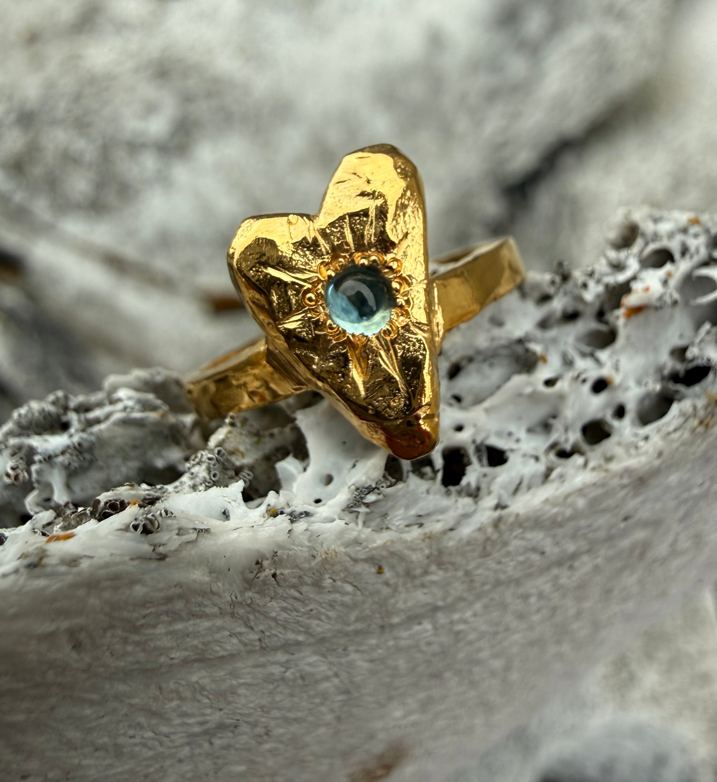 MY HEART Ring GOLD PLATED - Blue topaz