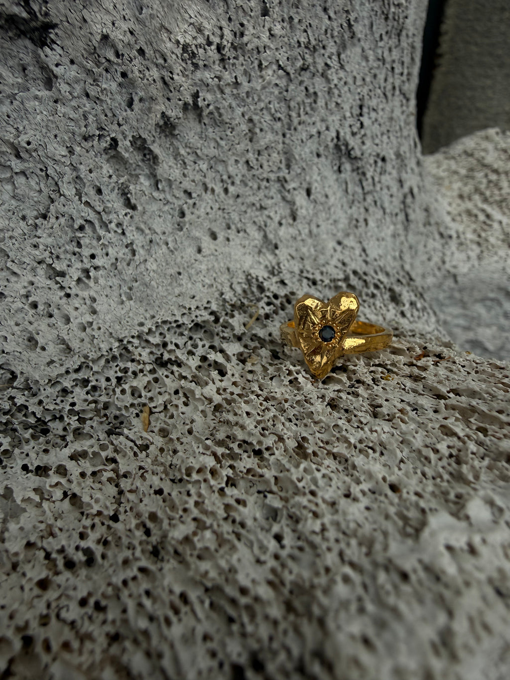MY HEART Ring GOLD PLATED - Blue sapphire