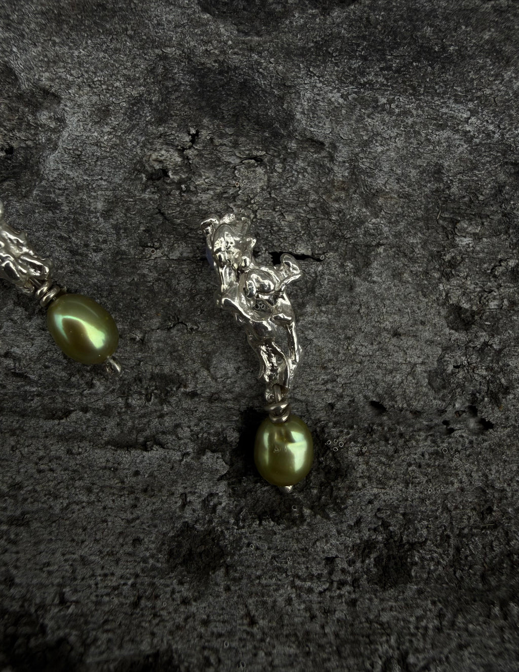 ASSA Studs with pearls