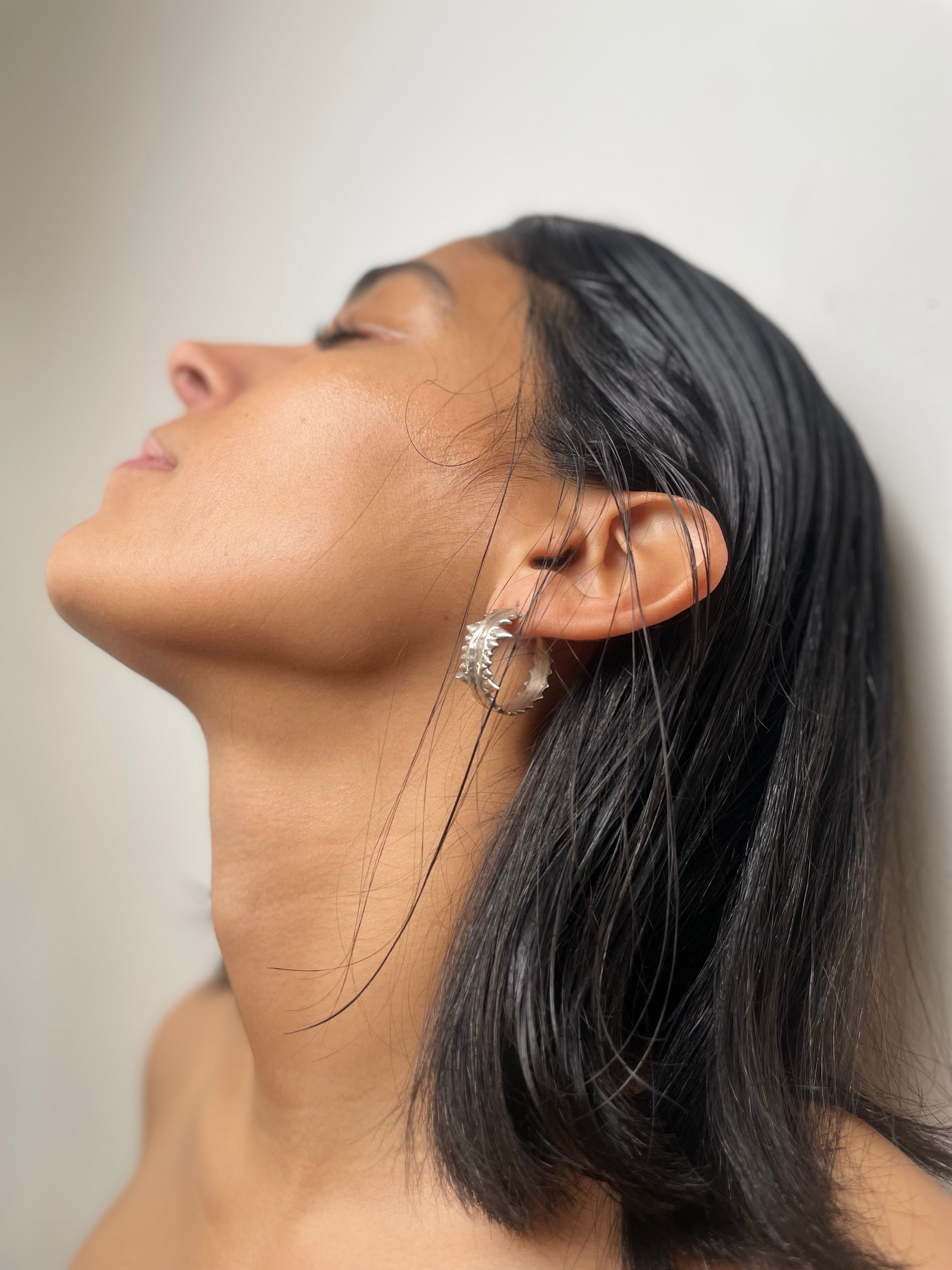 BE KOLD REVERSED Earrings