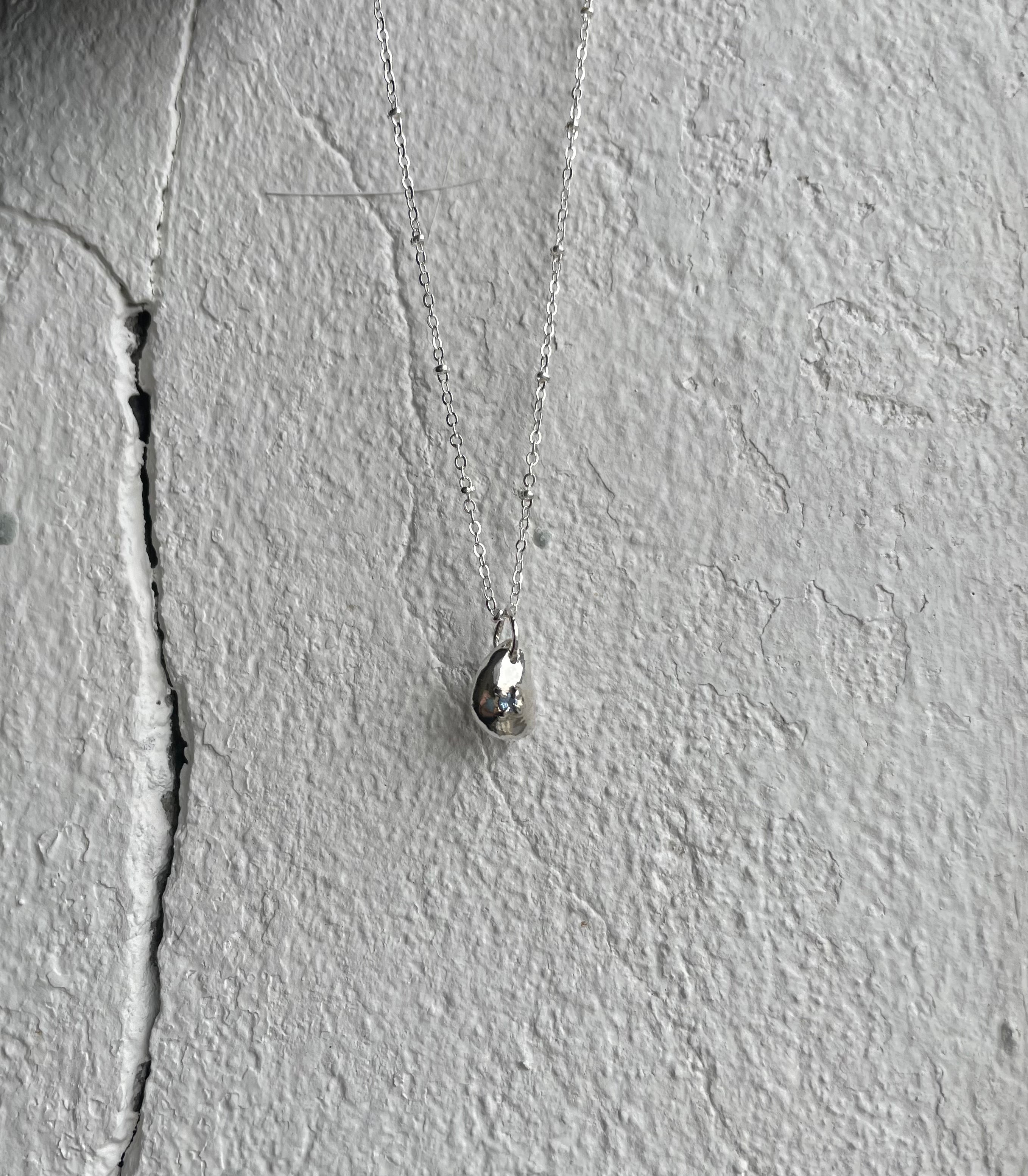 Drop pendant