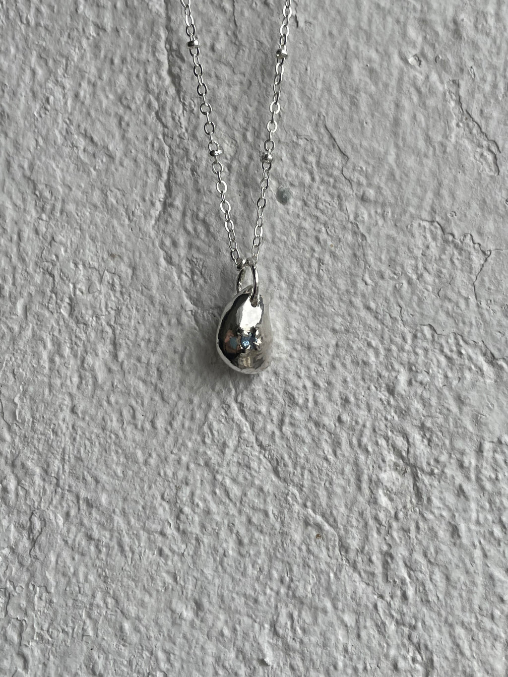 Drop pendant