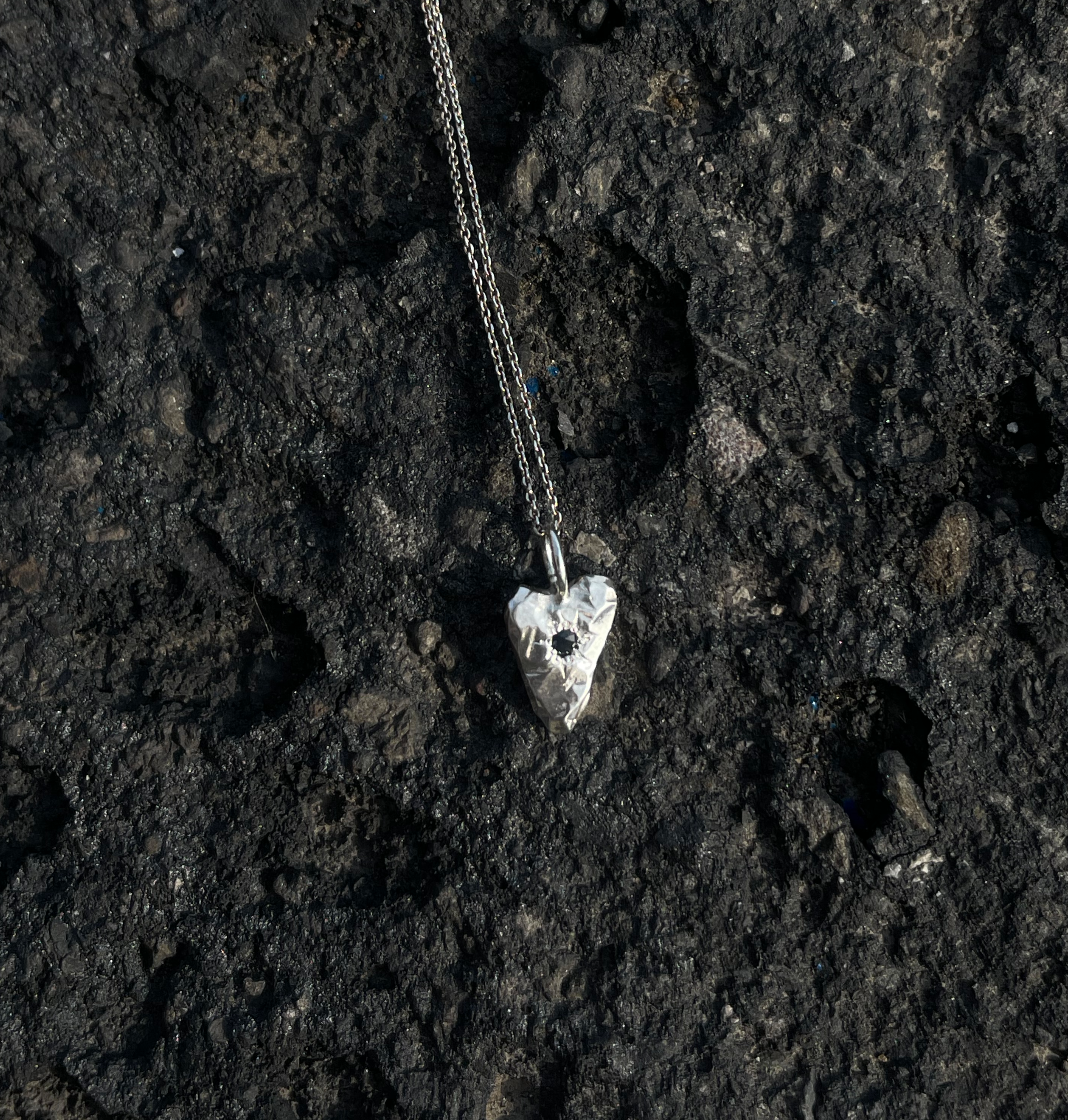 MY HEART Pendant Sapphire