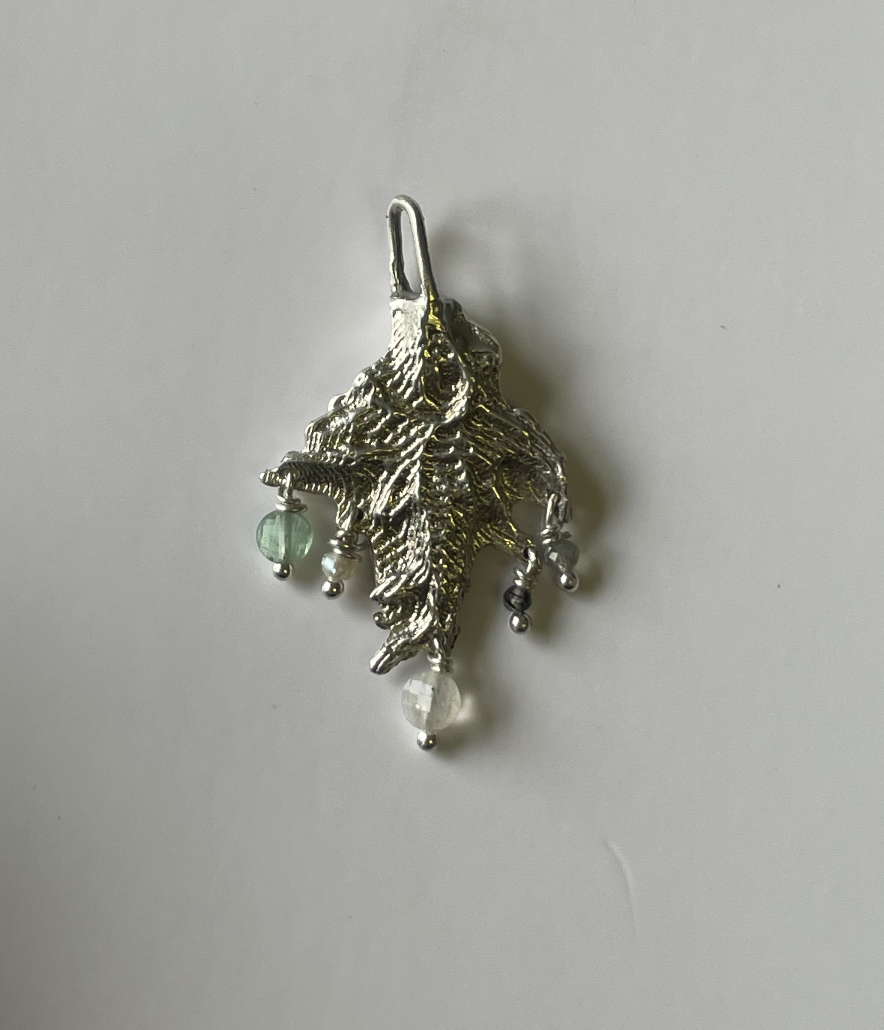 BETA Pendant with beads