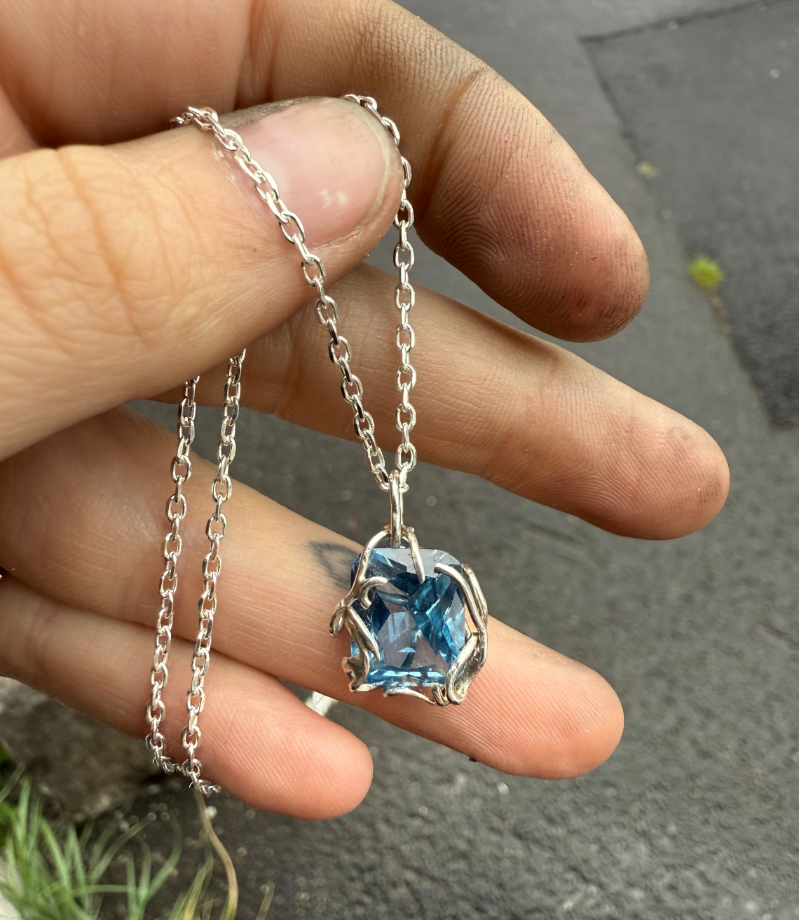 Crystal pendant